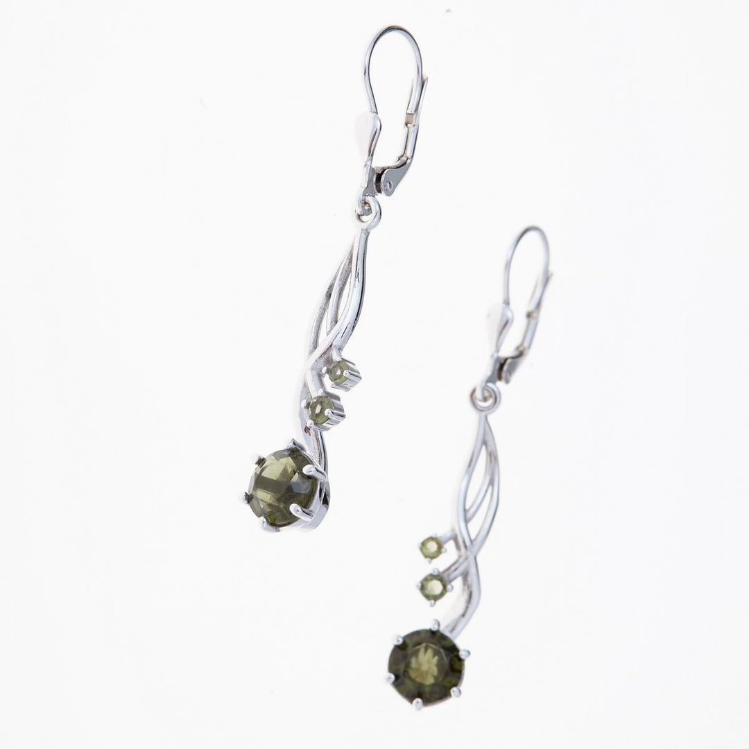 Stříbrné náušnice s vltavíny