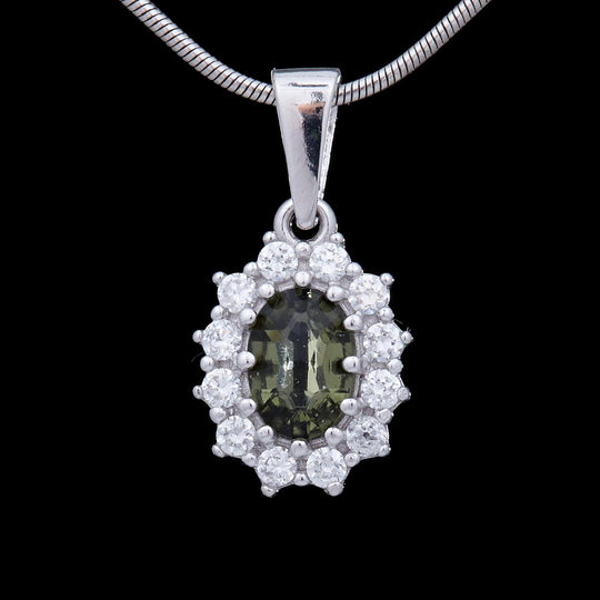 Stříbrný přívěsek s vltavínem a zirkony