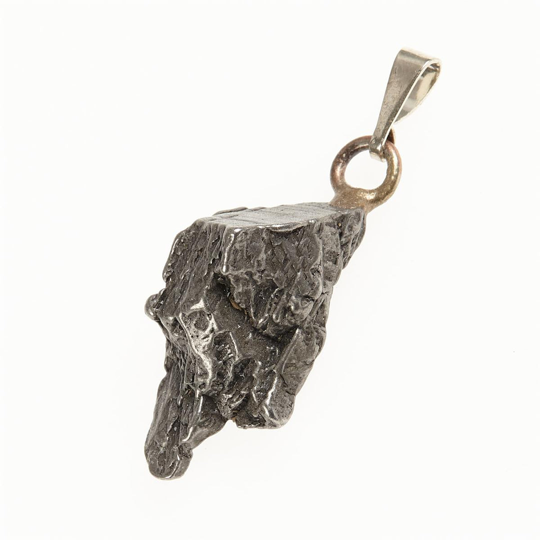Přívěsek s meteoritem