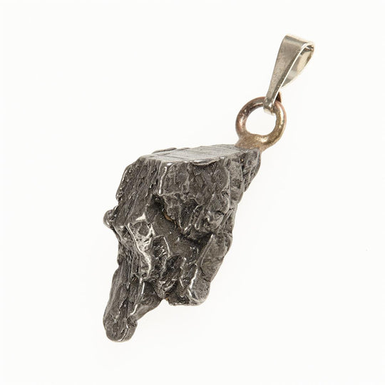 Přívěsek s meteoritem