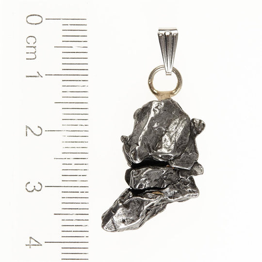 Přívěsek s meteoritem