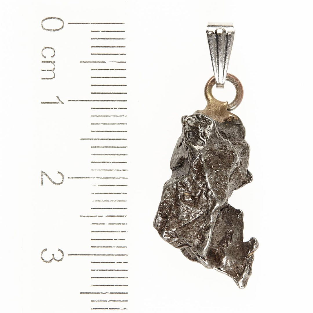 Přívěsek s meteoritem