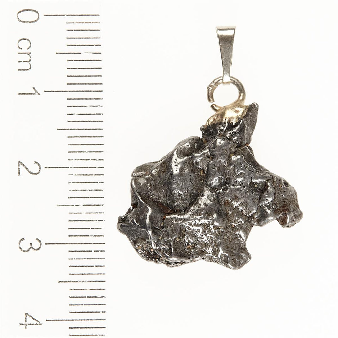 Přívěsek s meteoritem