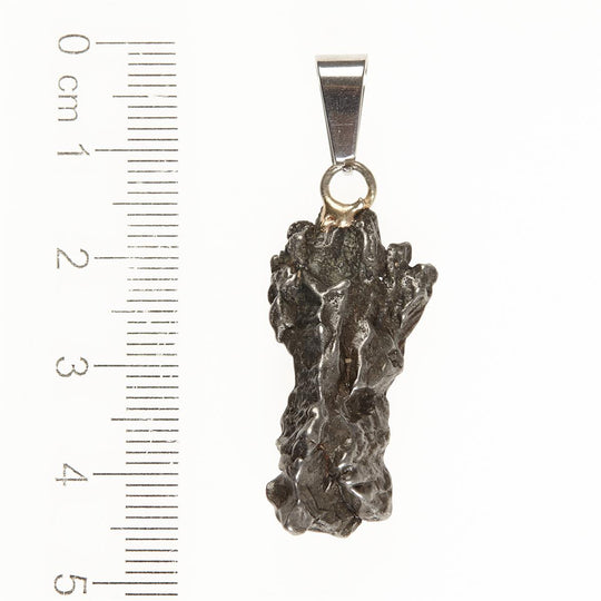 Přívěsek s meteoritem