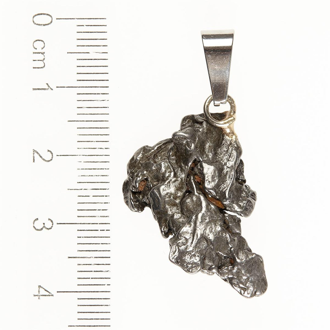 Přívěsek s meteoritem