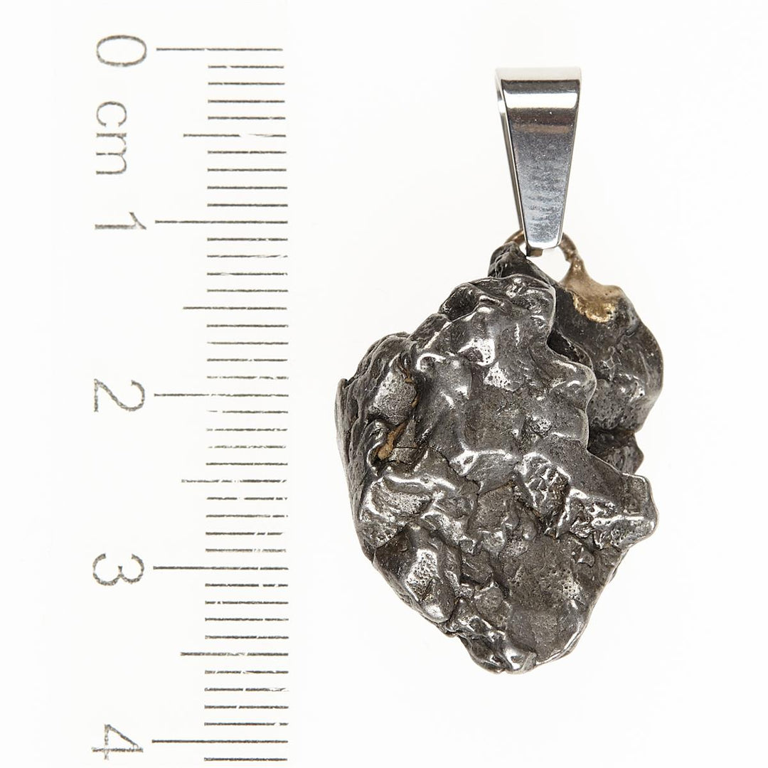 Přívěsek s meteoritem