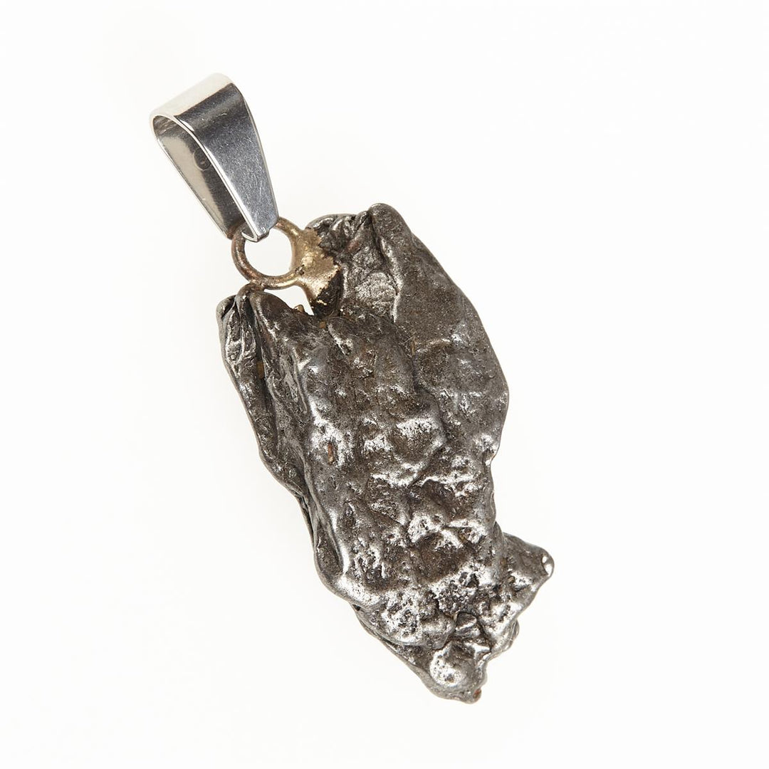 Přívěsek s meteoritem
