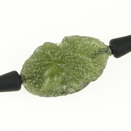 Náhrdelník s přírodním vltavínem