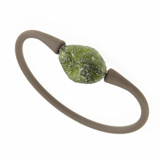 Náramek s přírodním vltavínem